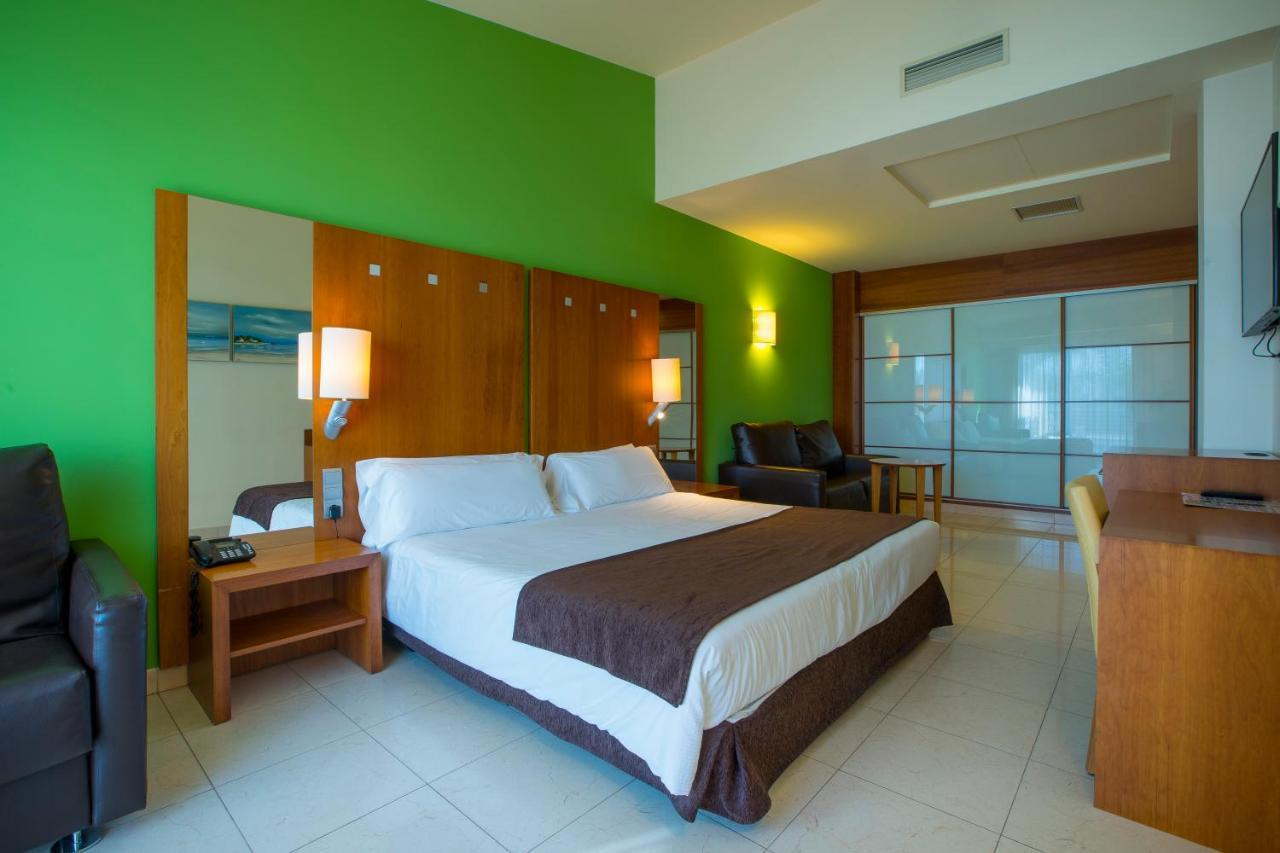 Hotel Miami Mar Sant Carlos de la Ràpita 외부 사진
