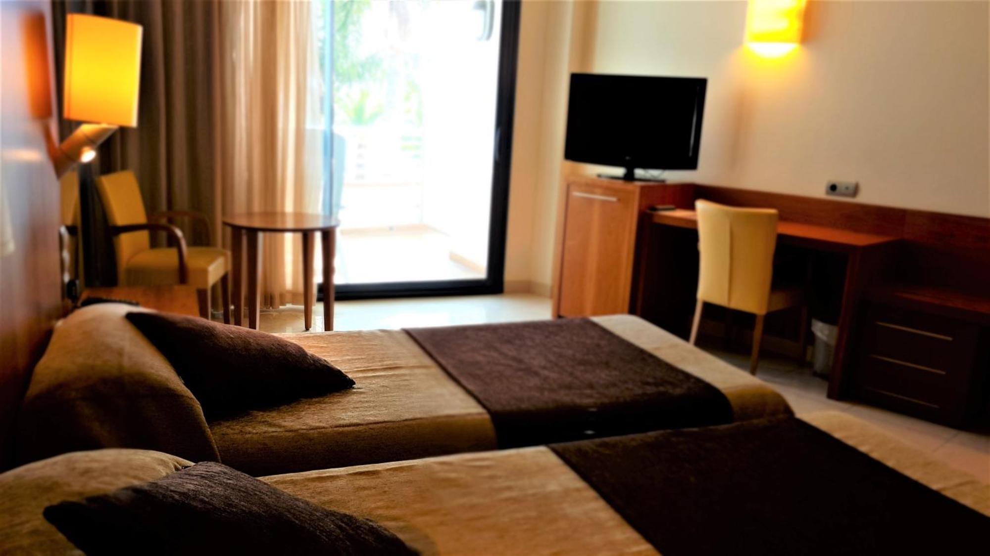 Hotel Miami Mar Sant Carlos de la Ràpita 외부 사진